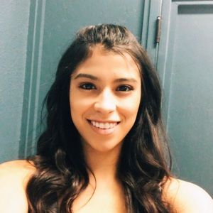 Meet your Posher, Vanessa